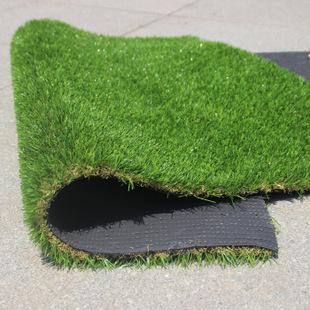 绿毅批发人造草坪厂家塑料草皮仿真草坪人工假草游乐园地毯